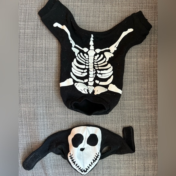 Dog Skeleton Costume - Picture 2 of 5